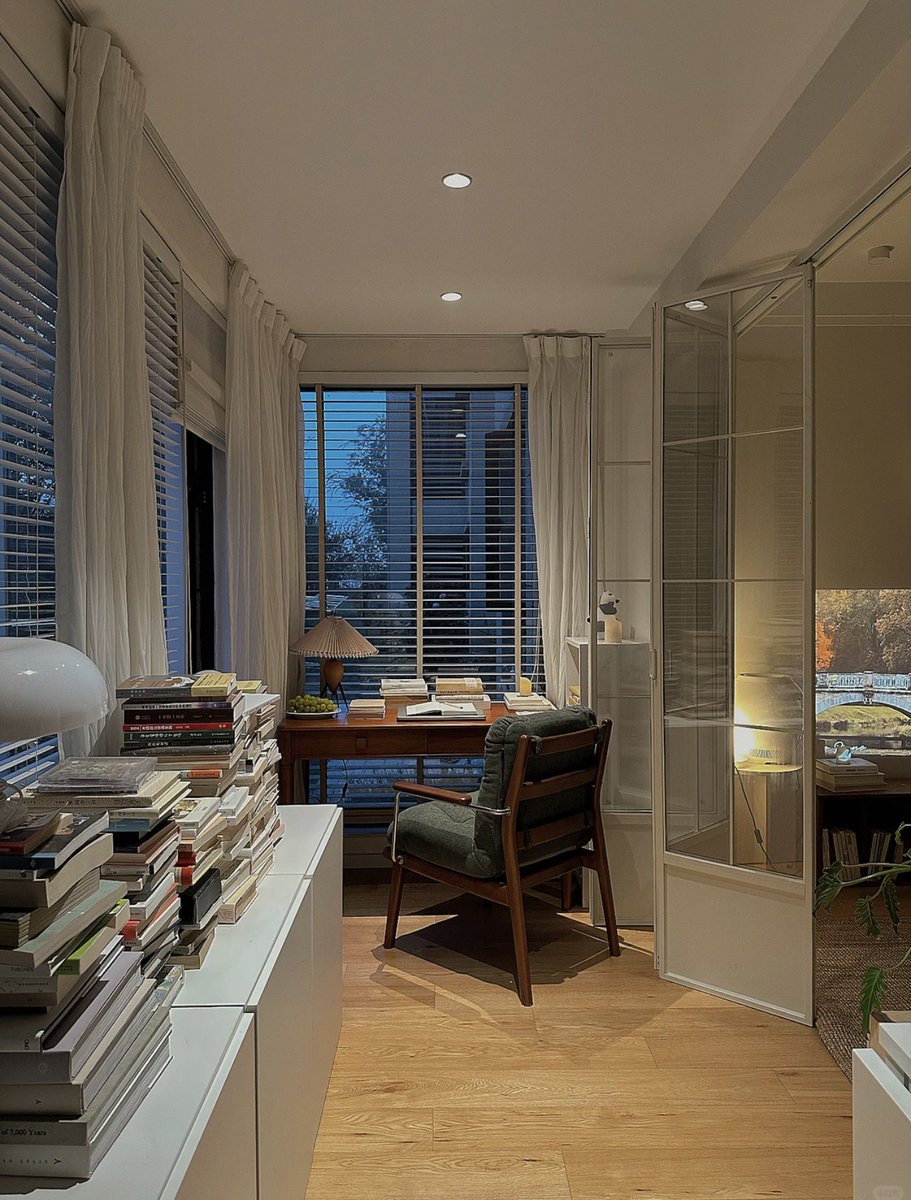 GVAwoodUSA's tweet image. Solid wood furniture brings balance, warmth, and quiet refinement into everyday living. Natural depth, clean lines, and lasting durability create calm, timeless spaces. #homedecor #interiordesign #furniture

Available on Amazon