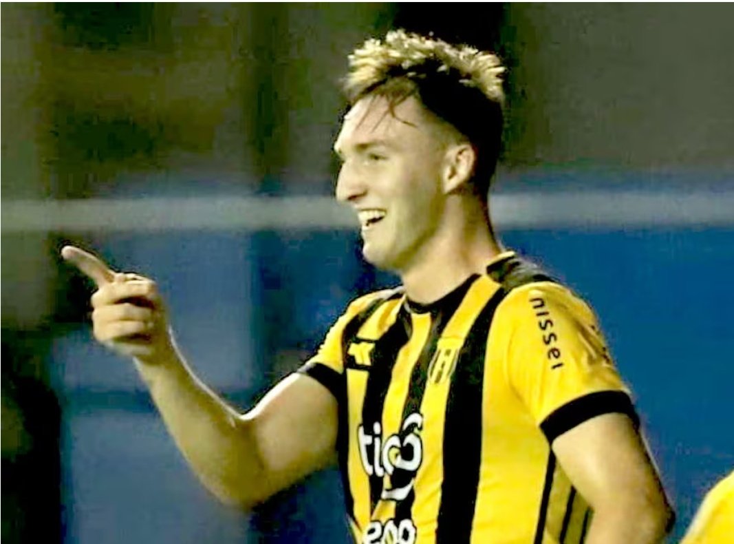 Pamela🌛 tweet media