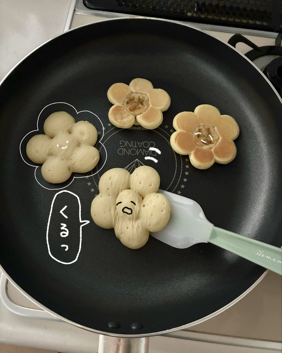 今朝はバナナお花パンケーキ🌼