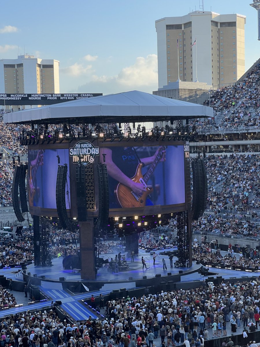 IanMcE1's tweet image. #tymyers #columbus