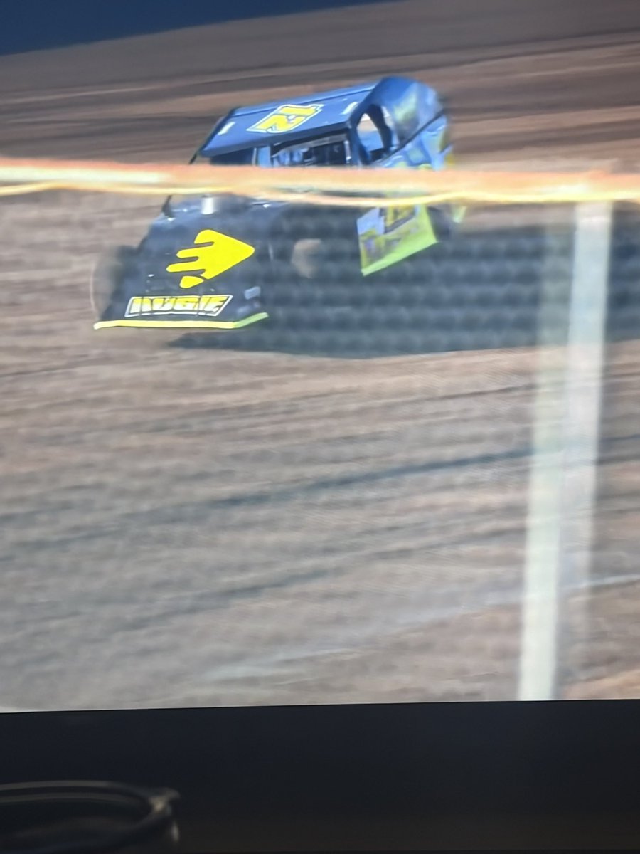 ThonuesJason1's tweet photo. @JeffCurlRacing  at Peoria.. he’s 1 AWESOME dude!!!! https://t.co/Dm4k3SuPk4