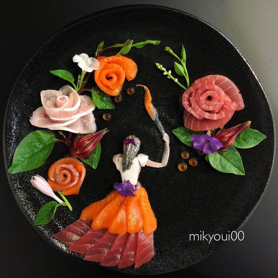 (press the link, to see of this)
Painting with #Food.  🍃️🌺️🍃️
#Sashimi Art in #Fish Food Art. By Mikyou designstack.co/2019/04/sashim…