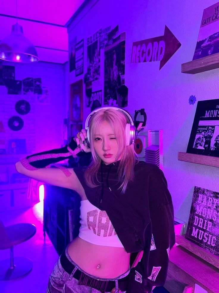 Cami ₊˚MIXTAPE2ISCOMING tweet media