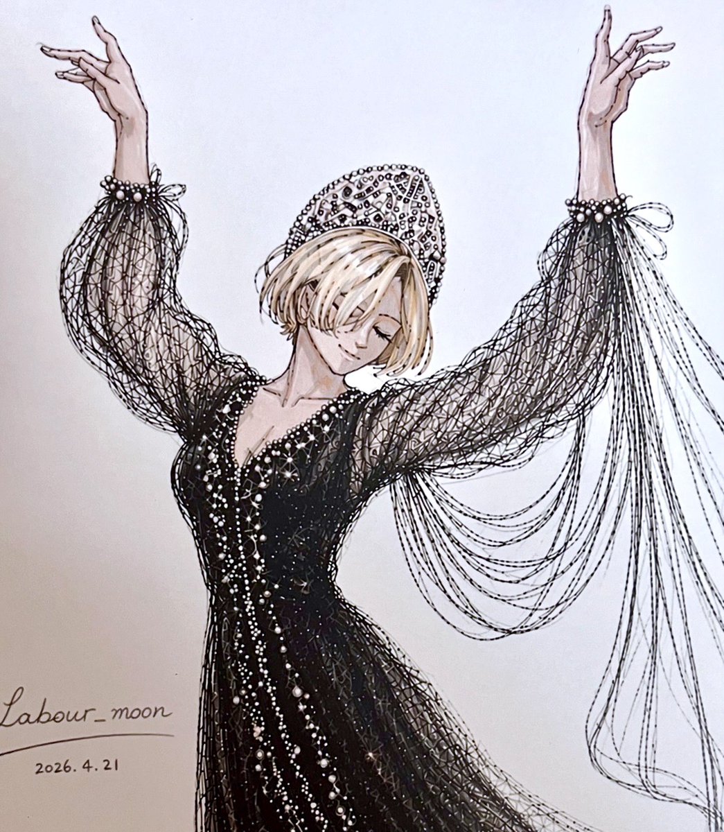 麗さん、夜の部では黒の装いに白のお帽子をかぶっていられました🖤🤍

ロシア風哀愁に満ちた「赤いカチューシャ」は、マリアの曲の中でも特に好きな一曲。

間奏のダンスも遠いロシアの情景を思わせて、私にはこう見えていました🇷🇺✨

#サクラ大戦  
#横山智佐 様  
#高乃麗 様  
#帝都浪漫楽団 様