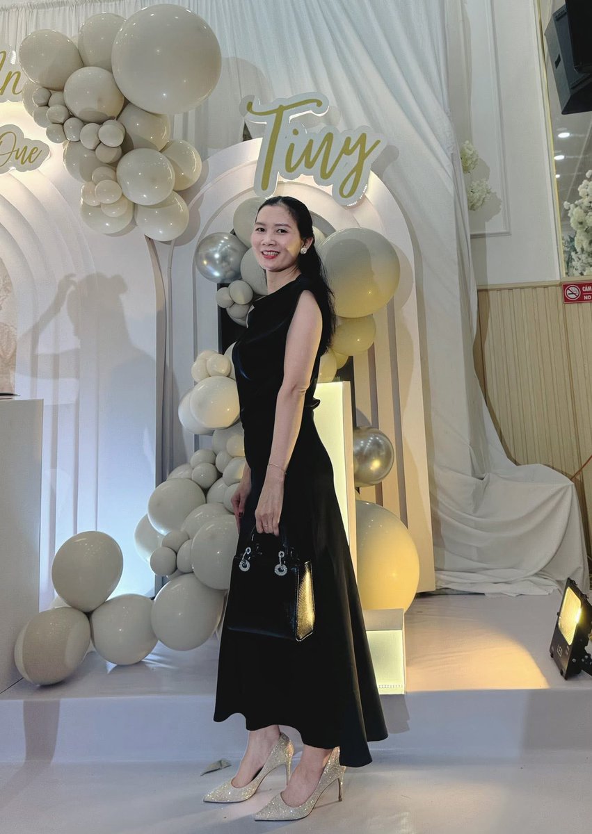 Phụ nữ dâm là để địt tweet media
