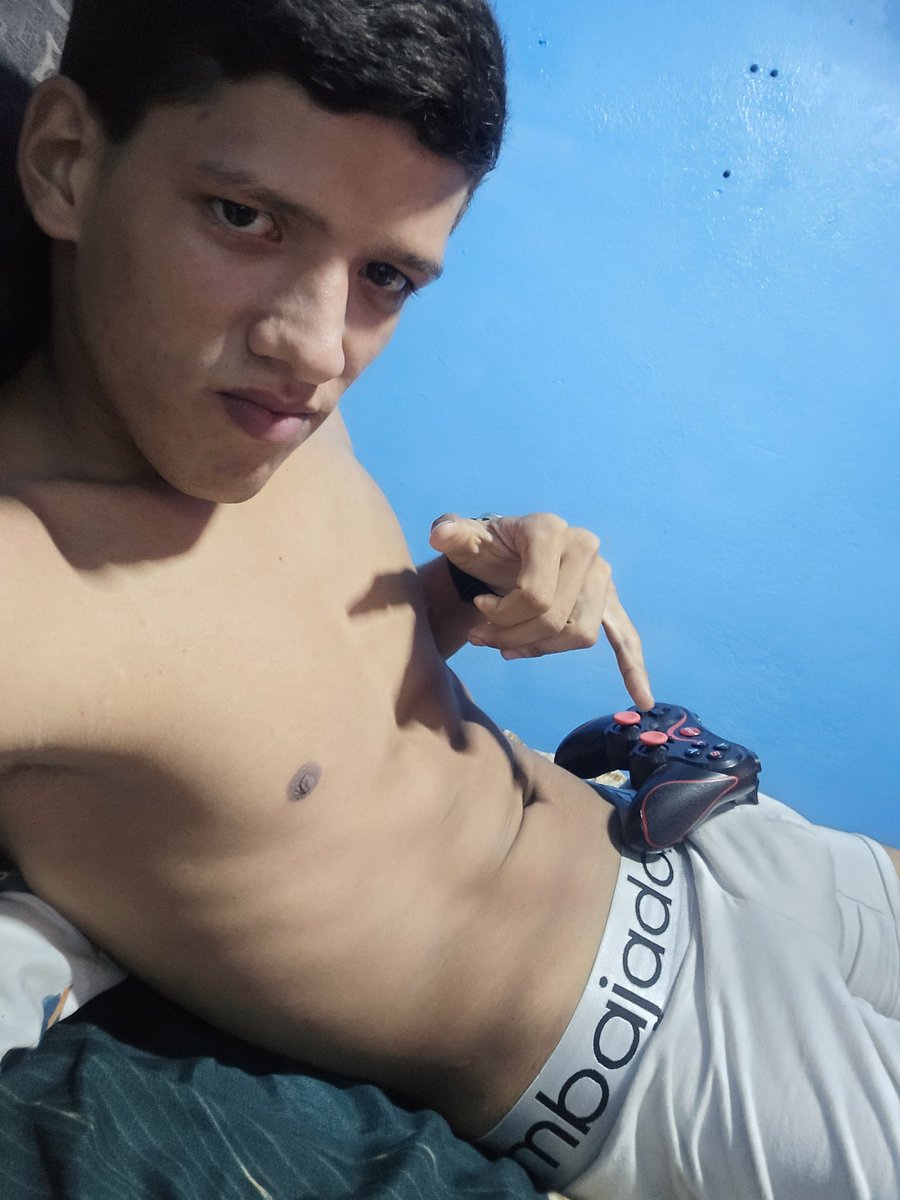 DORIANBABY49's tweet photo. 👅 https://t.co/qmDxfrq3vj