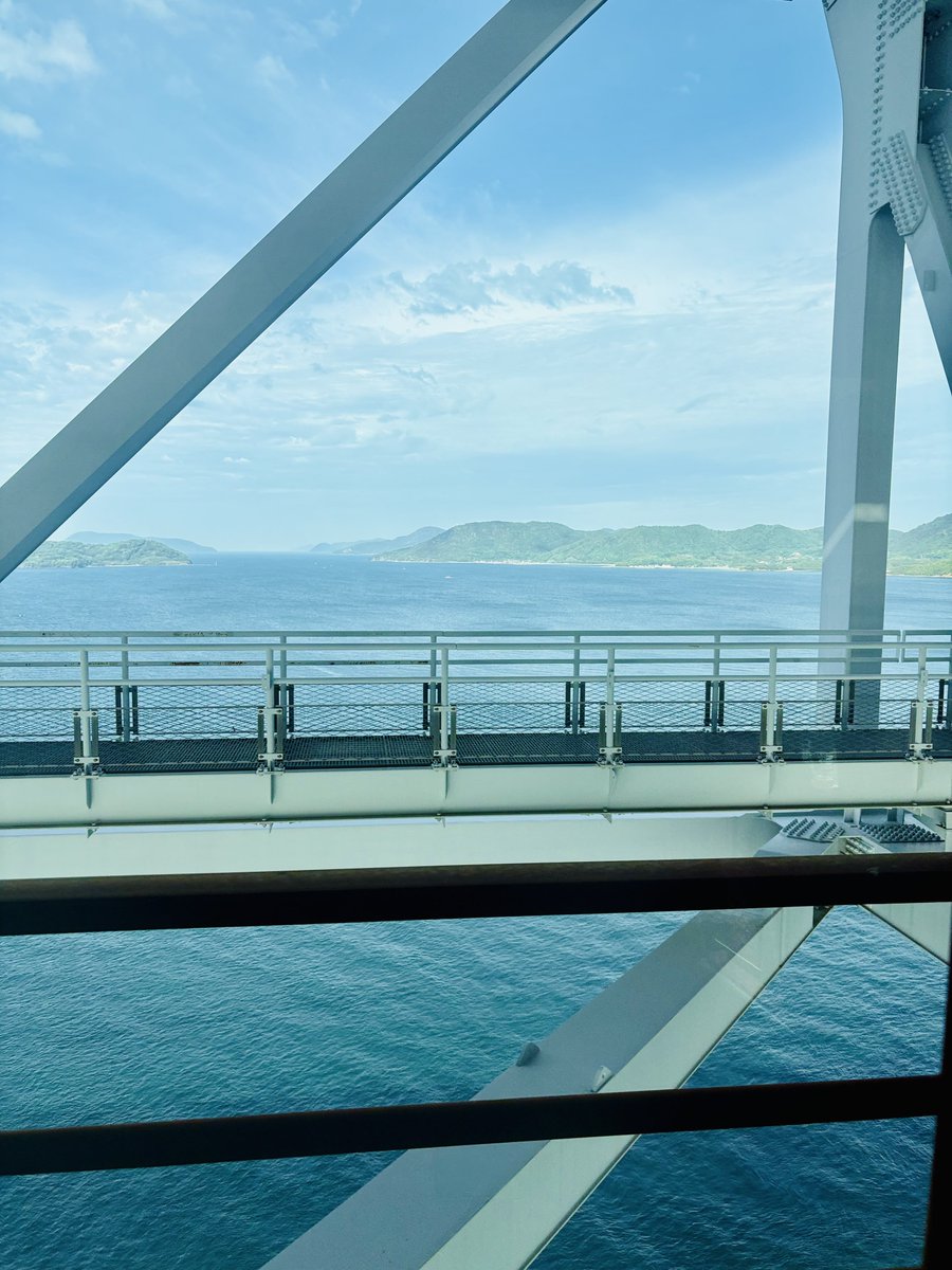 ユミオ tweet media