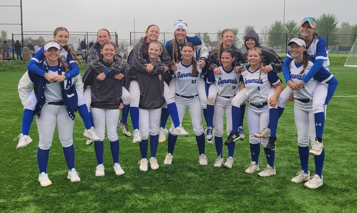 AWHS Softball tweet media