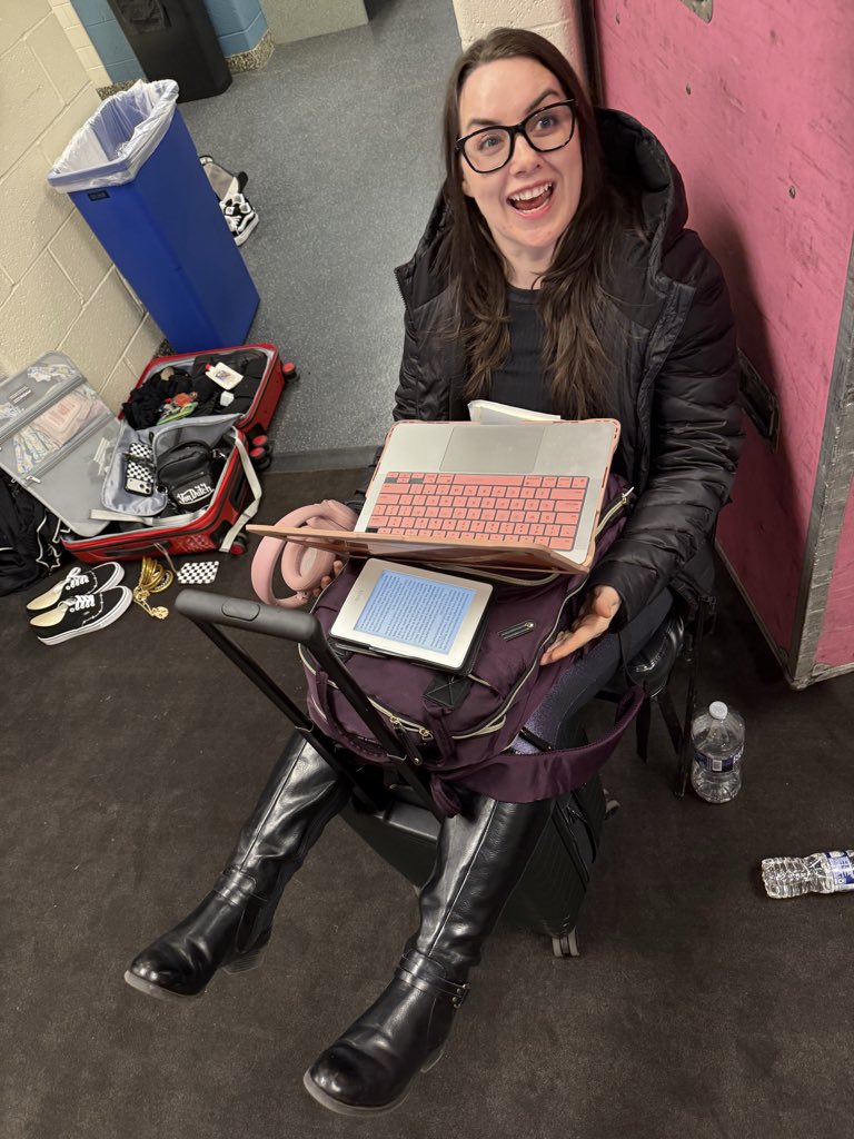 Cathy Kelley tweet media