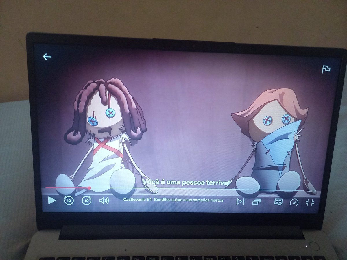 sara do vampiro armand 💥 tweet media