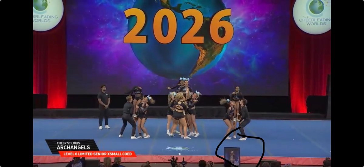 Sobbing the picture of cambree is so sweet LLC 🥺