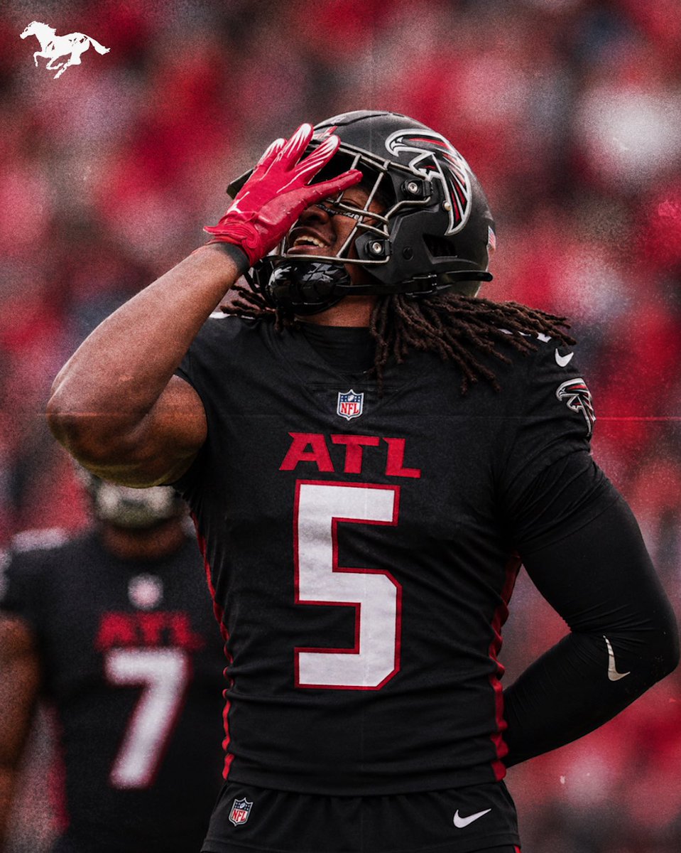 DwightDobbins's tweet image. Been at this thing for a min now…
@KendalDaniels__ 
The journey continues #DraftDay 

@AtlantaFalcons | #BuiltDifferent