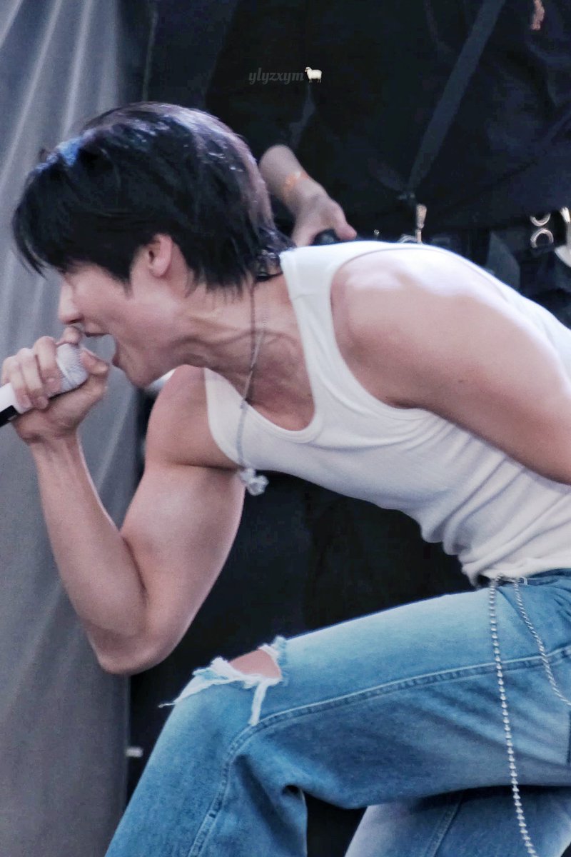 #이승협 #NFlying #엔플라잉 #李承協 #LeeSeungHyub 

260425 어썸뮤직페스티벌

 🫢😲🫨