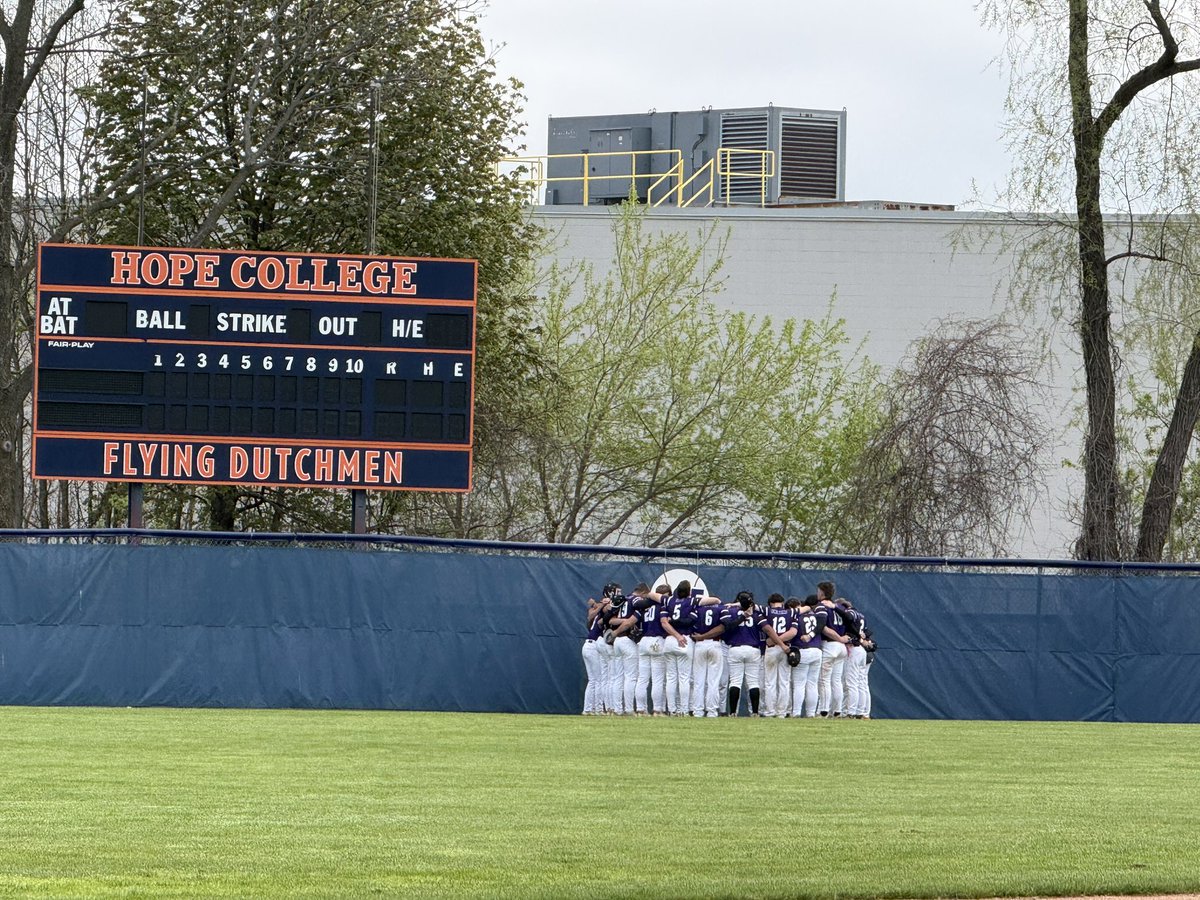 West Ottawa Baseball tweet media