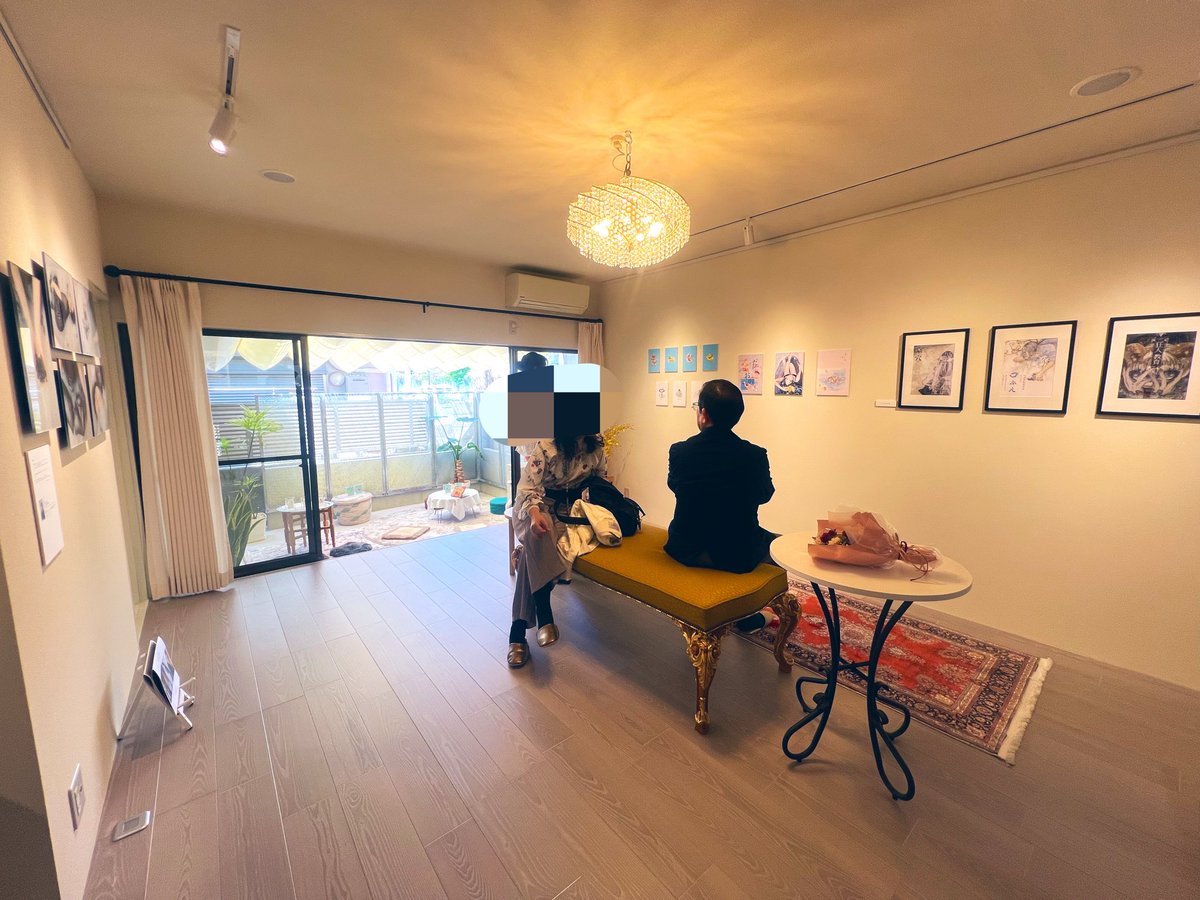 oryo_ka's tweet photo. お客さんであり友人である子のご実家がお母様のはからいによりギャラリーに転身！
素敵な展示のもと豊かな交流がおこなわれますことを祈念いたします

オープニングエキシビション・レセプションにお呼びいただき感謝
@6_ccja https://t.co/RnXT1kNsw0