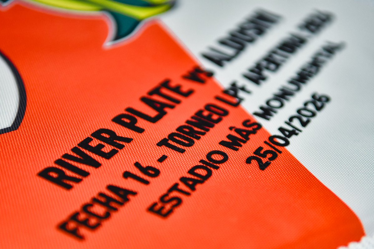 AGUSTÍN LAREDO tweet media