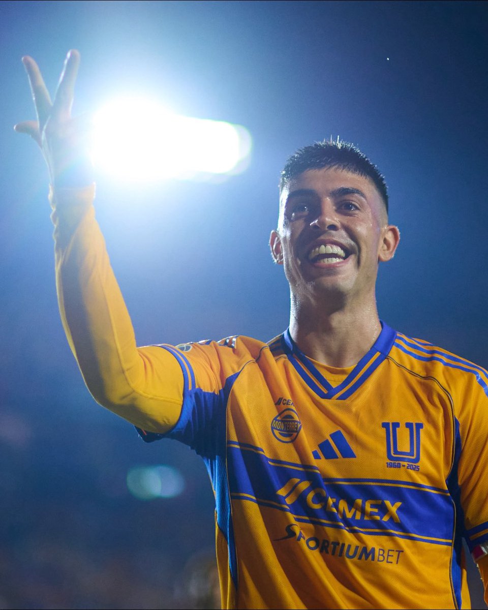 GOLAAAAAAAAZO DE JUAN BRUNETTA. GOL DE TIGRES.

Tigres 1-0 Mazatlán. Minuto 15’.

¡VAMOS TIGRES!