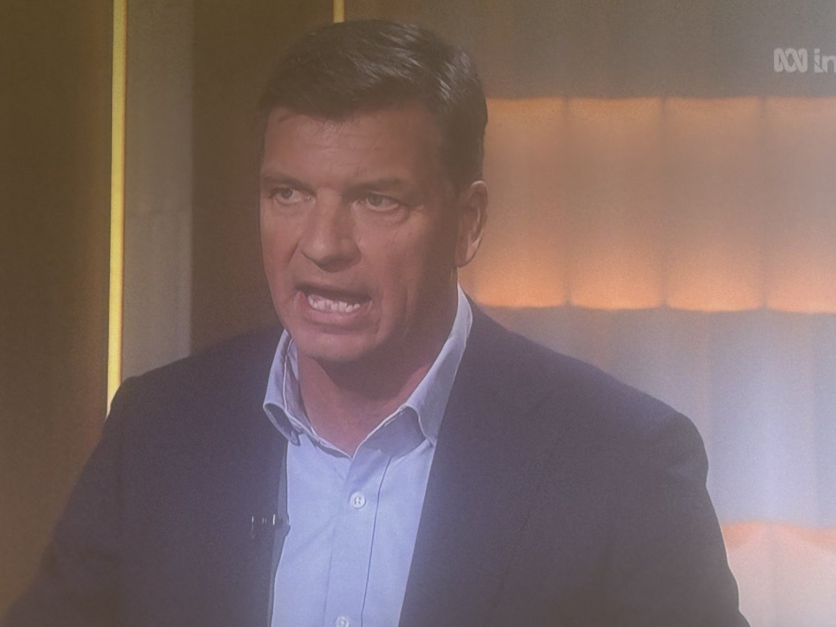 Quentin Dempster tweet media