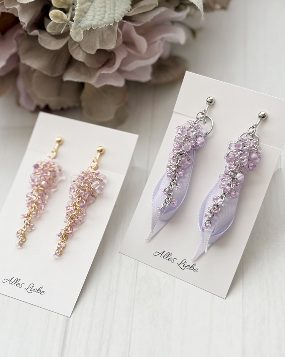 #極上のリラクゼーションタイム #365DIYtheme

淡いカラーが癒し𓂃𓂂𓏸
2way耳飾りでは初めて“特集掲載”された藤の花…