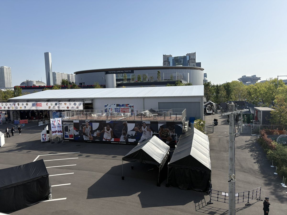 スタークス tweet media