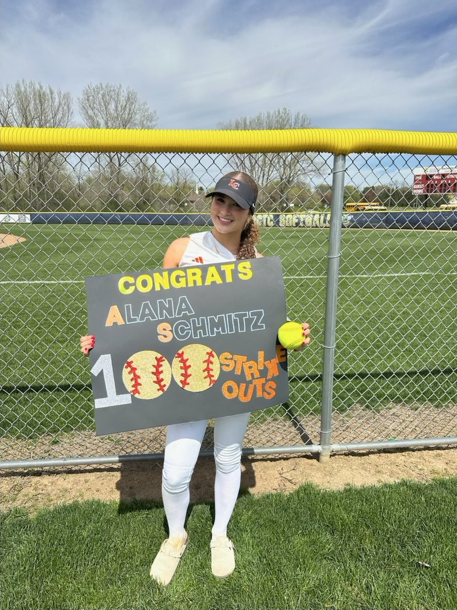 MN Stix Softball tweet media