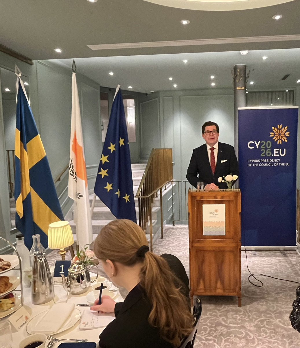 solonsavva's tweet photo. Honored to host an EU HoMs meeting of #CY2026EU 🇪🇺Presidency in Stockholm with Speaker of 🇸🇪Parliament @andreasostgote. Insightful presentation followed by a substantive discussion on a range of issues incl. the work of the Riksdag, the Speaker’s role, upcoming elections and more https://t.co/T7iQqgrdqB