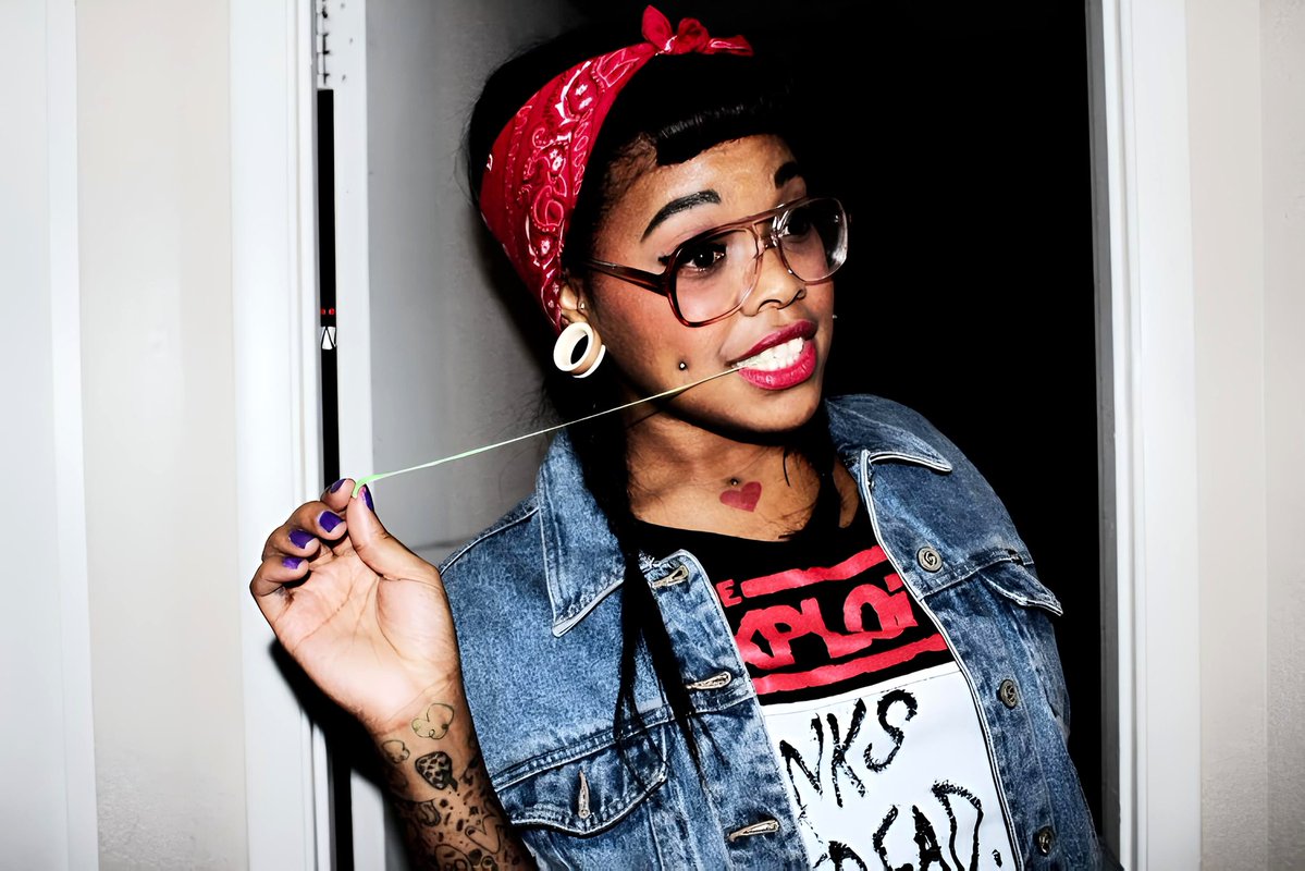 Strangé tweet media