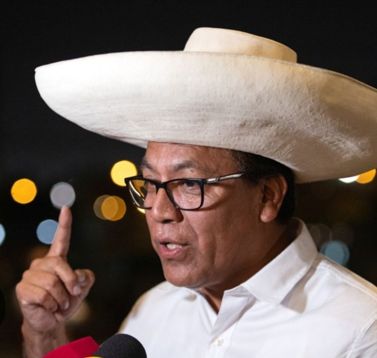 Nunca más los "sombreros" de sarratea