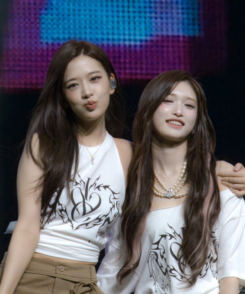 𝐰𝐢𝐧𝐝𝐭𝐚𝐥𝐤𝐞𝐫. tweet media