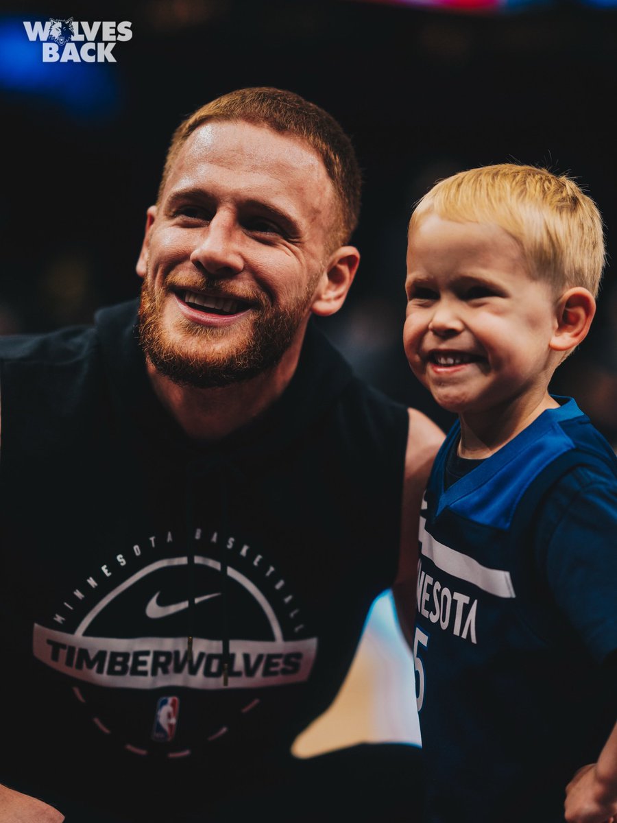 Timberwolves's tweet photo. AWEEEEEEE 🥹🥹 https://t.co/tjxpTi4iRj