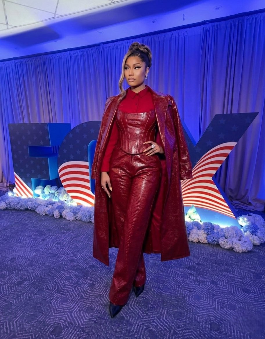 anna yara nicole💗 tweet media