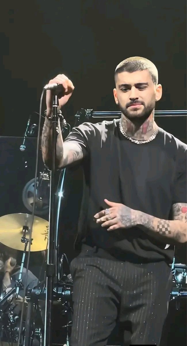 So Proud of Zayn ❤️ tweet media