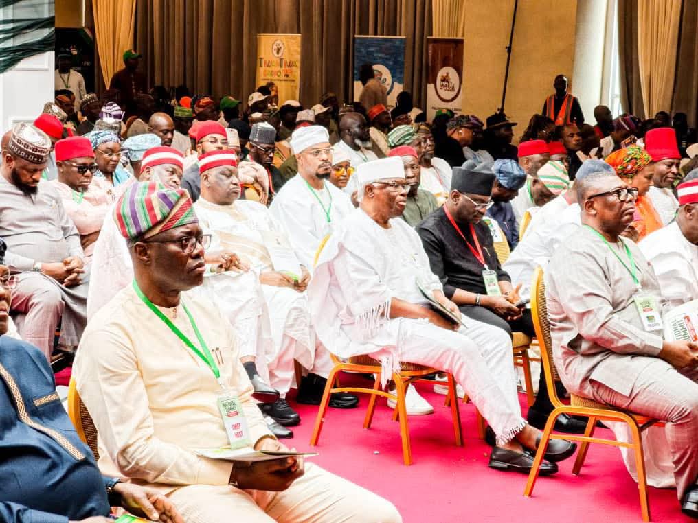 Gbadebo Rhodes-Vivour tweet media