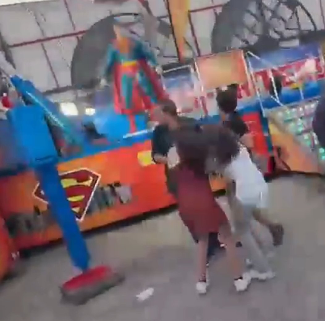 ᴡᴇꜱ🎃 tweet media