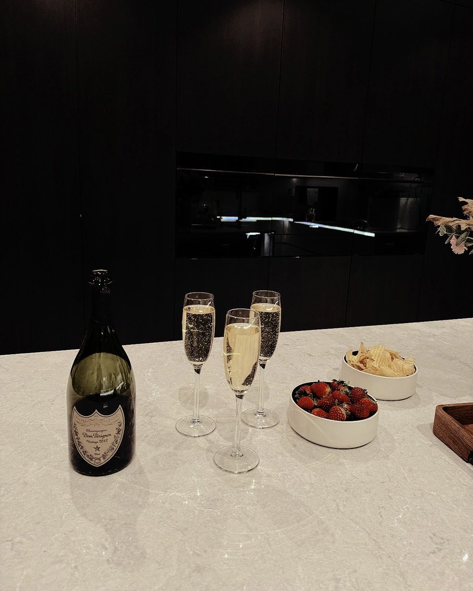 ⸝⸝ ── 𝘢𝘮𝘢𝘪𝘢𝘩. tweet media