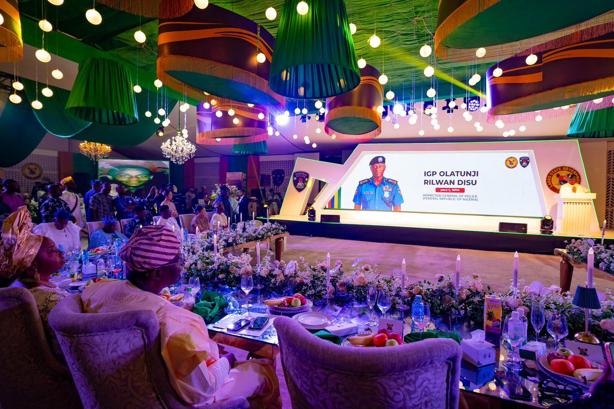 Babajide Sanwo-Olu tweet media