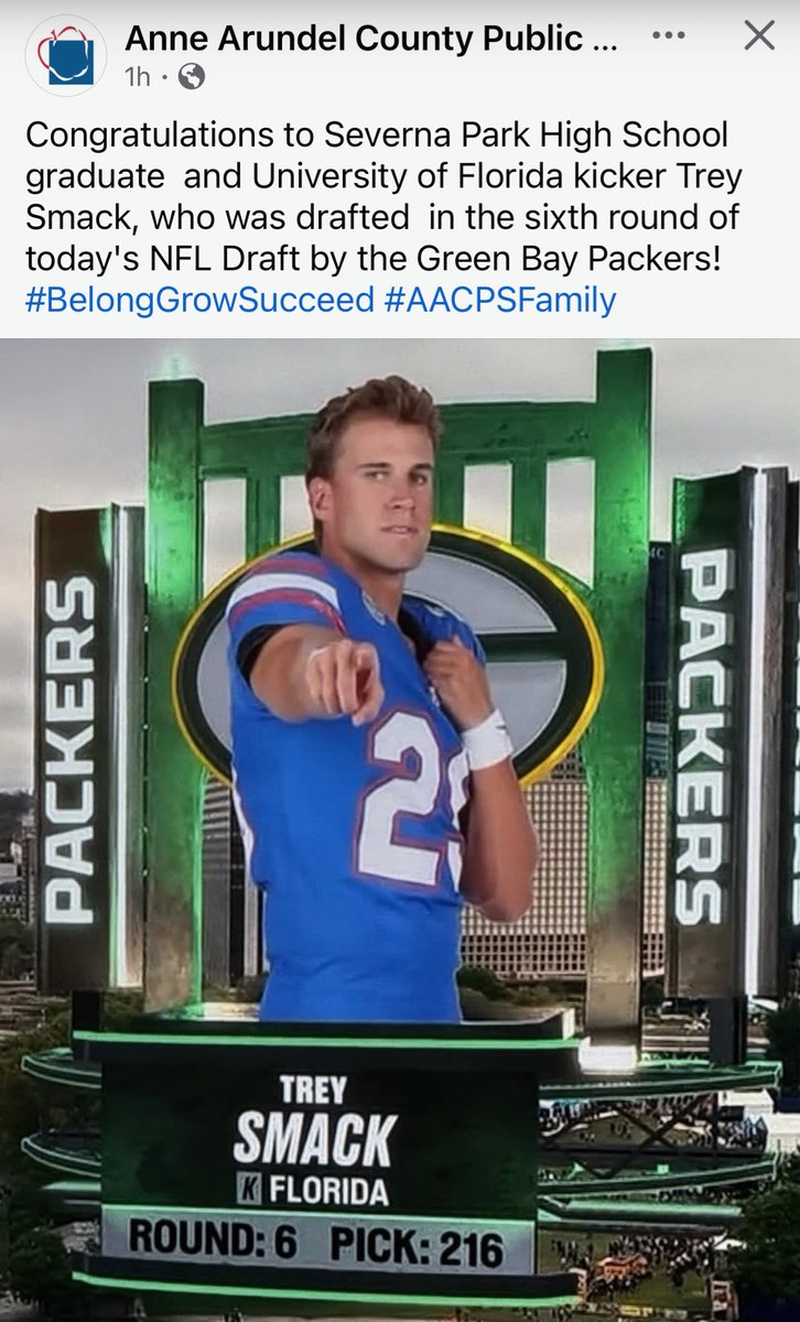 SPFalconhoops's tweet photo. NOW WE HAVE @SPHSAthletic 
Guys active in the @NFL and @MLB .......Parents SAVE THE PRIVATE SCHOOL MONEY! SP Athletics is getting it DONE! 
@smack_trey congrats my man
Well deserved! https://t.co/oGB6pWNq72