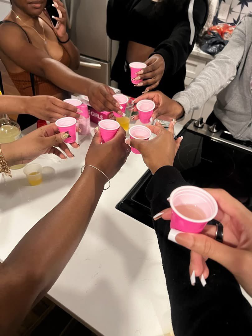 due for a girls night in ✨🌸