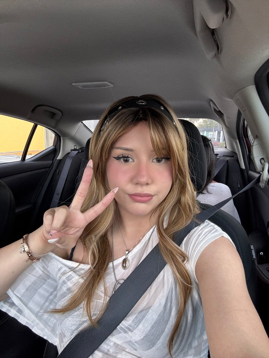 SEE U THERE COME SAY HI IF U SEE MEEE