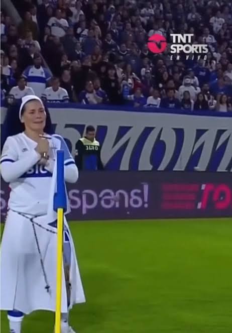 MalEducadoRoto's tweet image. Las monjas -- La monga

#LaU
#UC
#VamosLaU
#LosCruzados