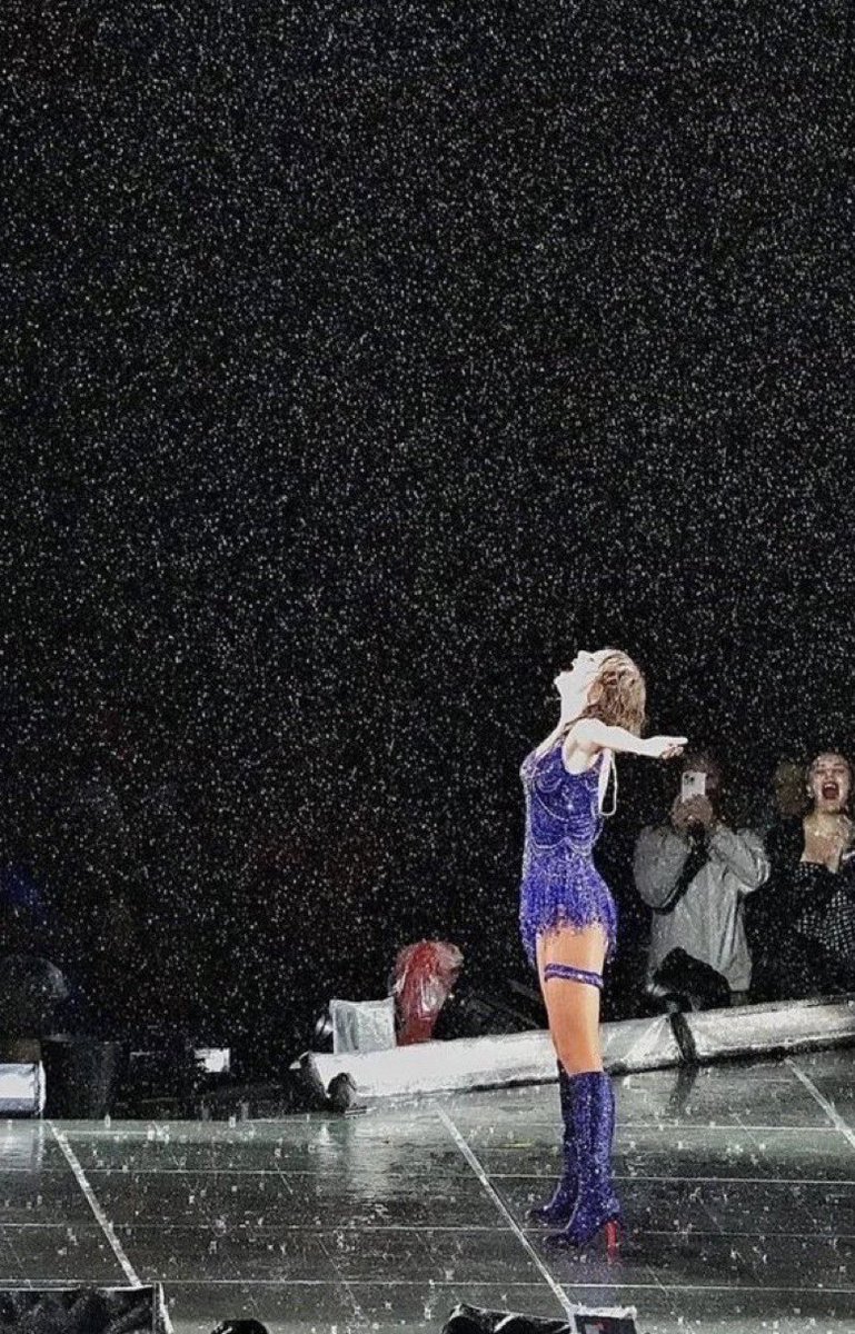 𝒮𝒶𝓇𝒶𝒽 (𝒯𝒶𝓎𝓁𝑜𝓇’𝓈 𝓋𝑒𝓇𝓈𝒾𝑜𝓃) ❤️‍🔥 tweet media