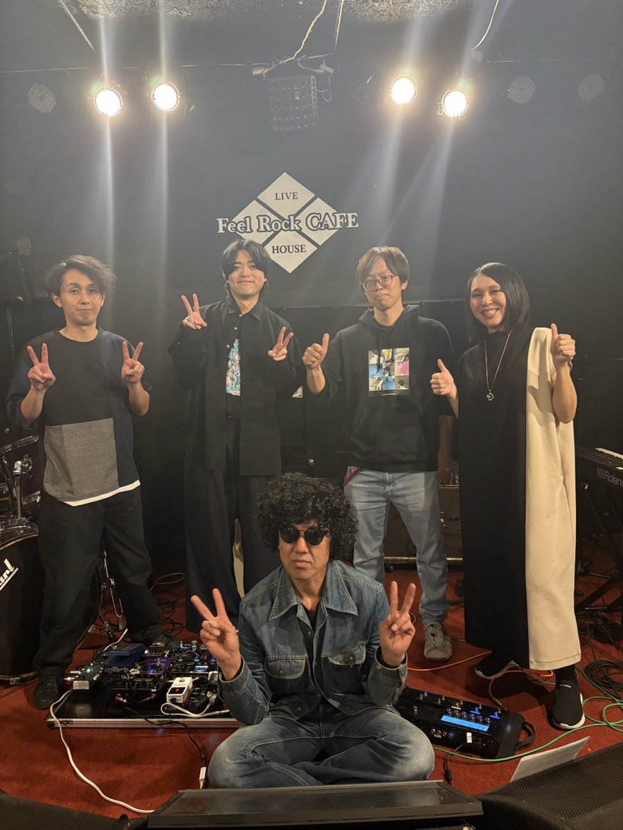 maigo_inst's tweet photo. 2026.04.25
山梨 Feel Rock Cafe ありがとうございました！
ツイキャス生配信見てくださった方もありがとうございます！

リリースしたbeginning / refrain どちらも聞いていただけたら嬉しいです！

https://t.co/ZXWkDNIIWH https://t.co/NwpDRD3J2K