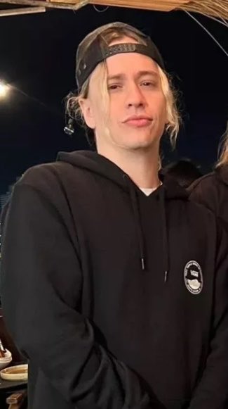 𝗩𝗜𝗖𝗢 🌪️ tweet media