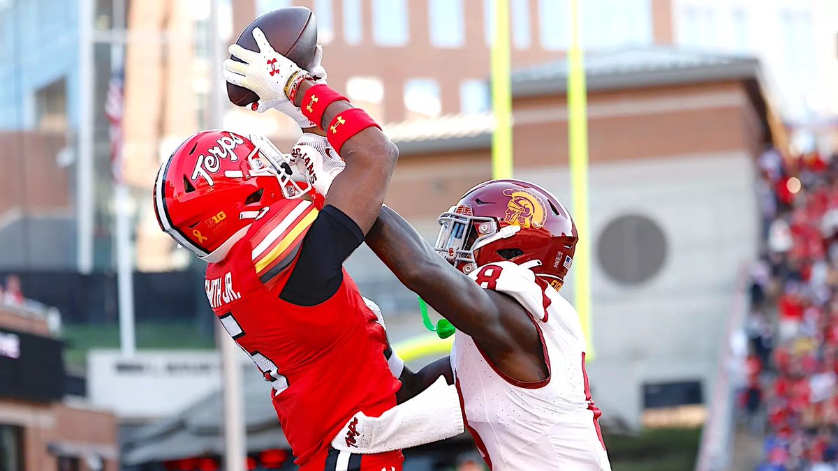 Insideblackgold's tweet photo. Trio of #Terps have signed as UDFAs so far:

• WR Octavian Smith: Ravens
• WR Shaleak Knotts: Vikings
• OL Alan Herron: Saints https://t.co/mHo2kcikGN