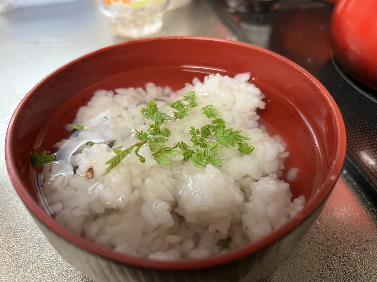 あげは tweet media