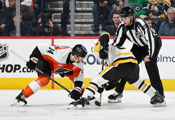 ScoutingTheRefs's tweet photo. Pittsburgh Penguins vs. Philadelphia Flyers get refs Furman South (#13) and Jean Hebert (#15) with Ryan Daisy (#81) and Kyle Flemington (#55) on lines 
https://t.co/Yj8YIIsCmf 
@penguins  @NHLFlyers #LetsGoPens #LetsGoFlyers #PITvsPHI https://t.co/wZmeVomCPA