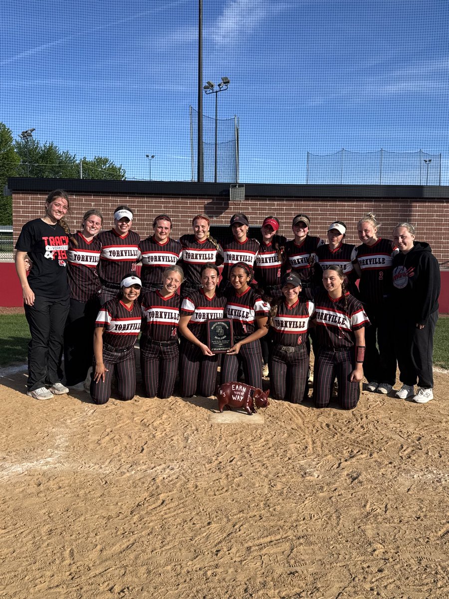 Yorkville High School Softball tweet media