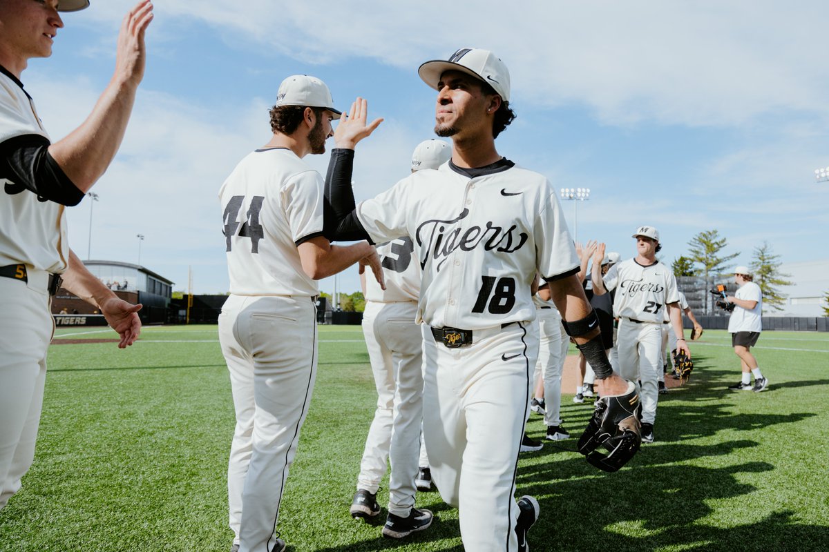 MizzouBaseball's tweet photo. Tigers Take Down No. 24 Arkansas in Series Finale

📰 https://t.co/CDCYmDc43z

#MizzouNOW