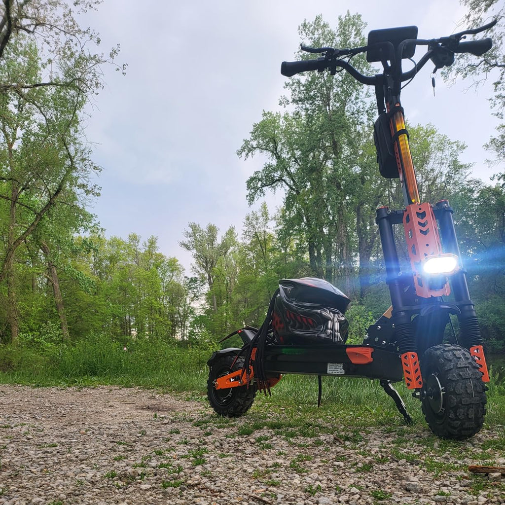 TopRiding's tweet image. Unleash the adventure with the ZSNAKE Z37 by TopRiding! 🚀 With dual motors and 11" fat tires, conquer any terrain at a thrilling 52MPH. Perfect for commuters &amp;amp; thrill-seekers alike! Grab it now for just $1,299. 🌟🛴 shortlink.store/ewc2qalrwlio #ElectricScooter #AdventureReady