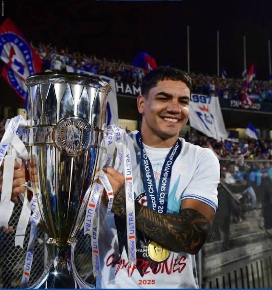 Torismo 💙 🚂 tweet media